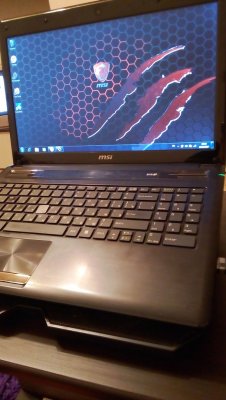 xE8S4oRT4QE.jpg